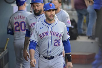 How J.D. Martinez’s Return To The Mets Organization Could Prove Beneficial To Mark Vientos